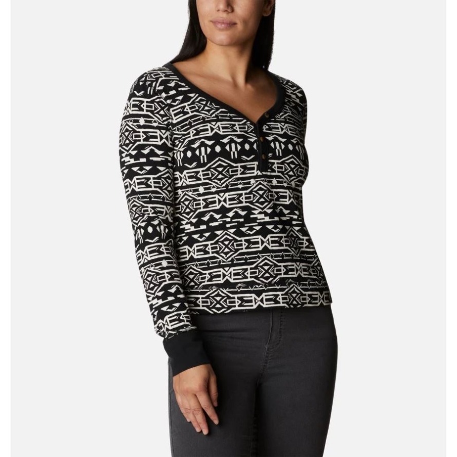 Black 80s Stripe Columbia Women's Holly Hideaway Long Sleeve Shirt