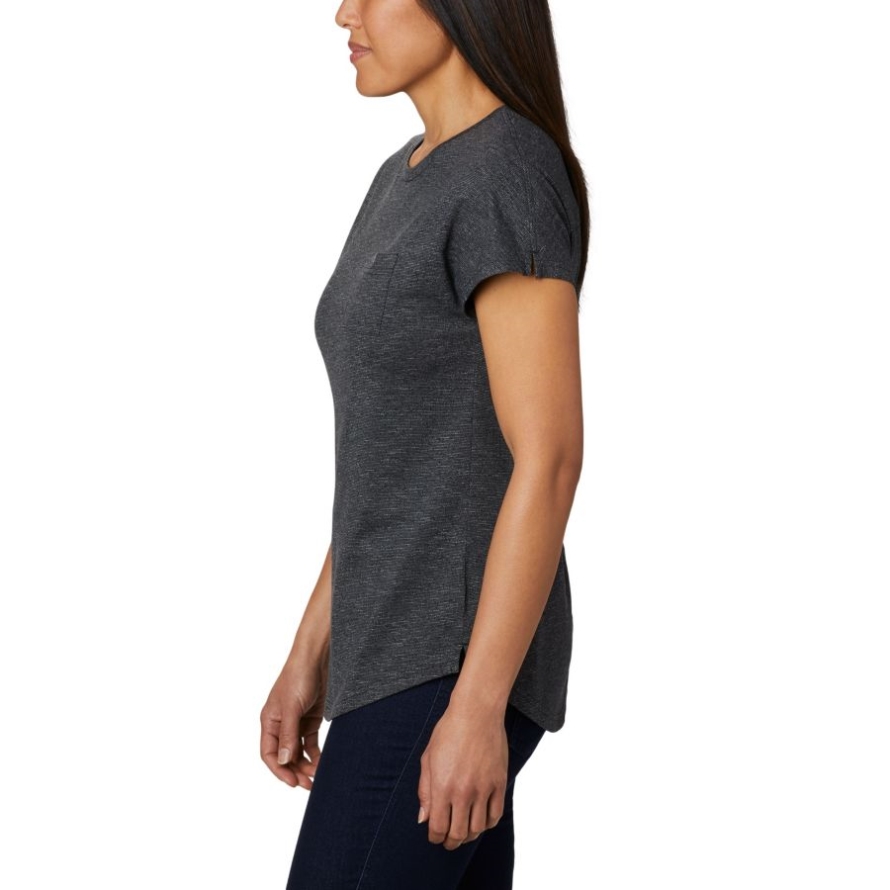Black Columbia Women's Cades Cape T-Shirt