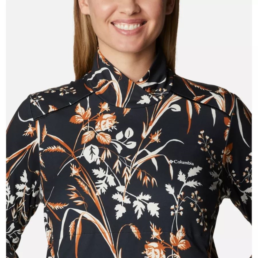 Black Fallgrass Print Women's Weekend Adventure Pullover Columbia