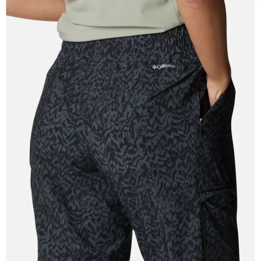 Black Terrain Columbia Women's Pleasant Creek Joggers