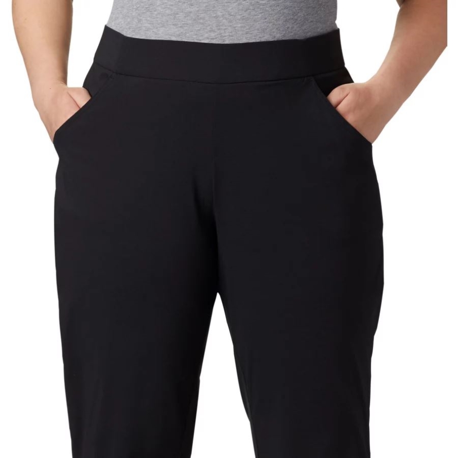 Black Women's Anytime Casual Capri Plus Size Columbia