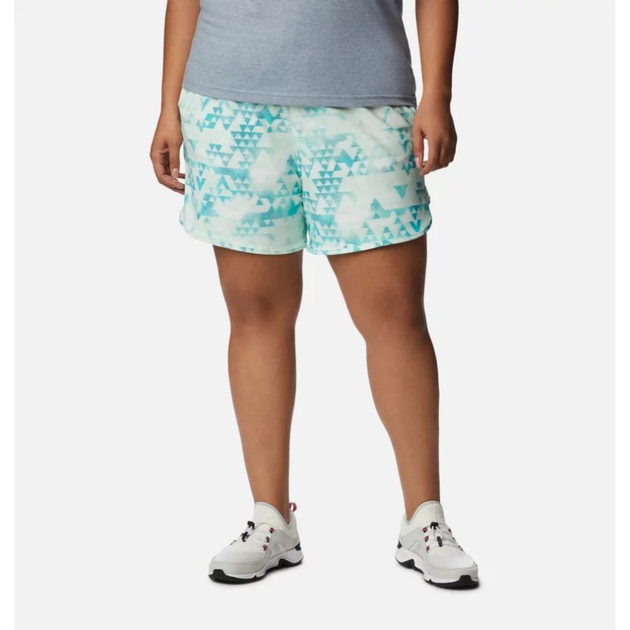 Bright Aqua/Distant Peaks Columbia Women's Bogata Bay Stretch Printed Shorts Plus Size