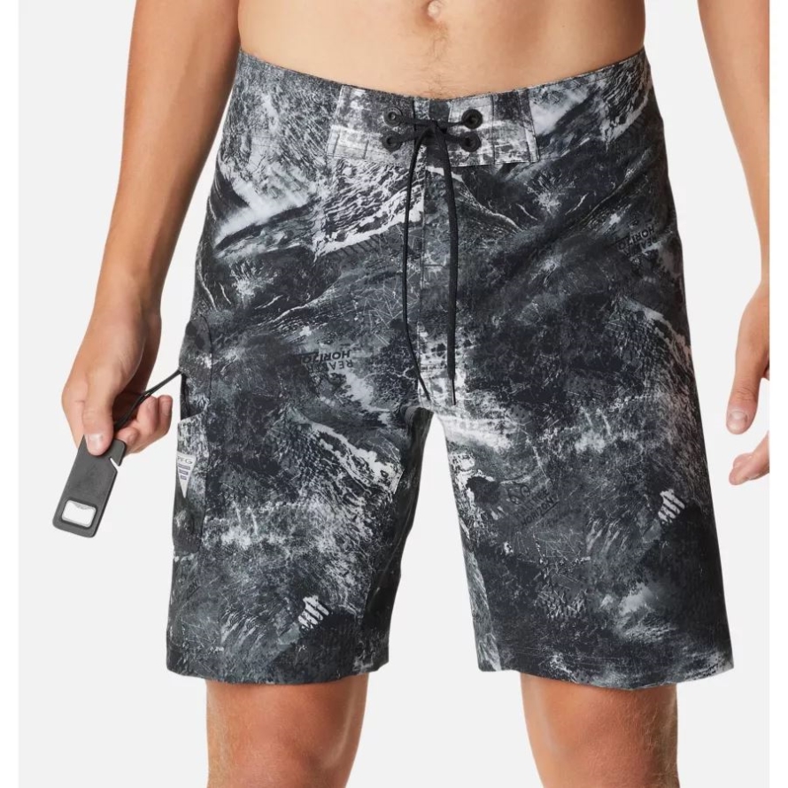Columbia Black Realtree Horizon Men's PFG Offshore II Board Shorts