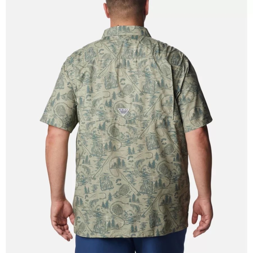 Columbia Men's PFG Super Slack Tide Camp Shirt Big Metal PFG Origins Print