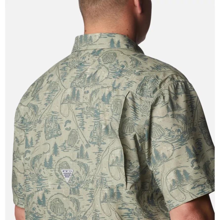 Columbia Men's PFG Super Slack Tide Camp Shirt Big Metal PFG Origins Print