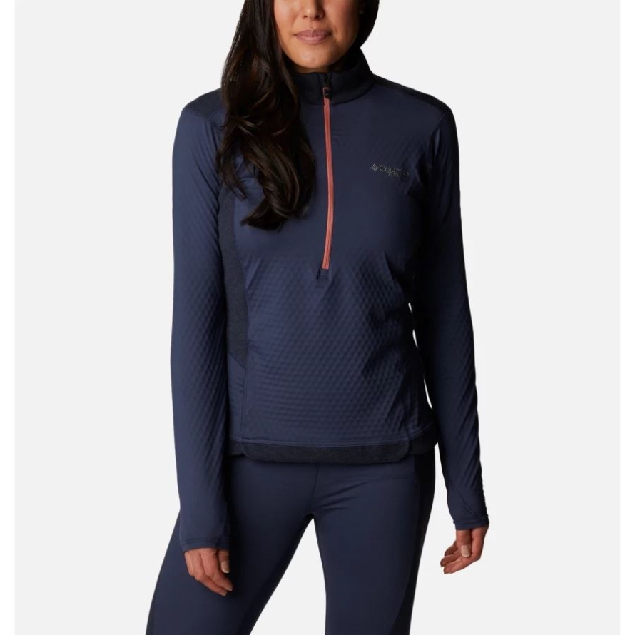 Columbia Nocturnal/Dark Nocturnal Women's Titan Pass Helix Quarter Zip Pullover