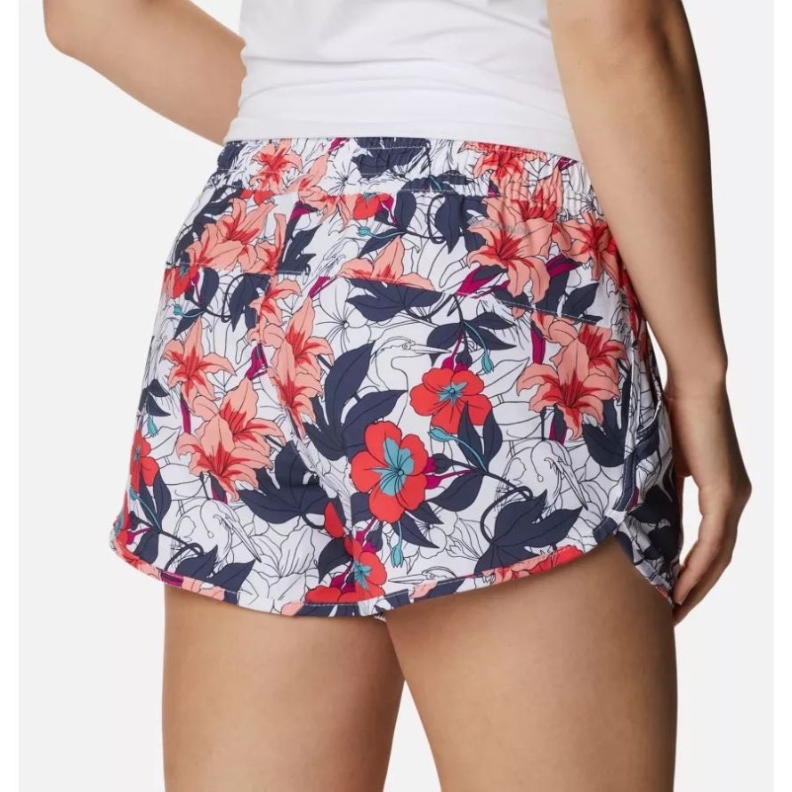 Columbia Women's Bogata Bay Stretch Printed Shorts White Lakeshore Floral Multi