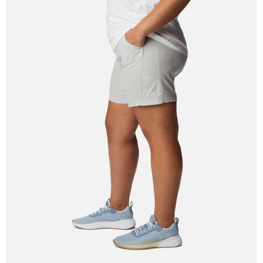 Columbia Women's PFG Coral Point III Shorts Plus Size Cool Grey