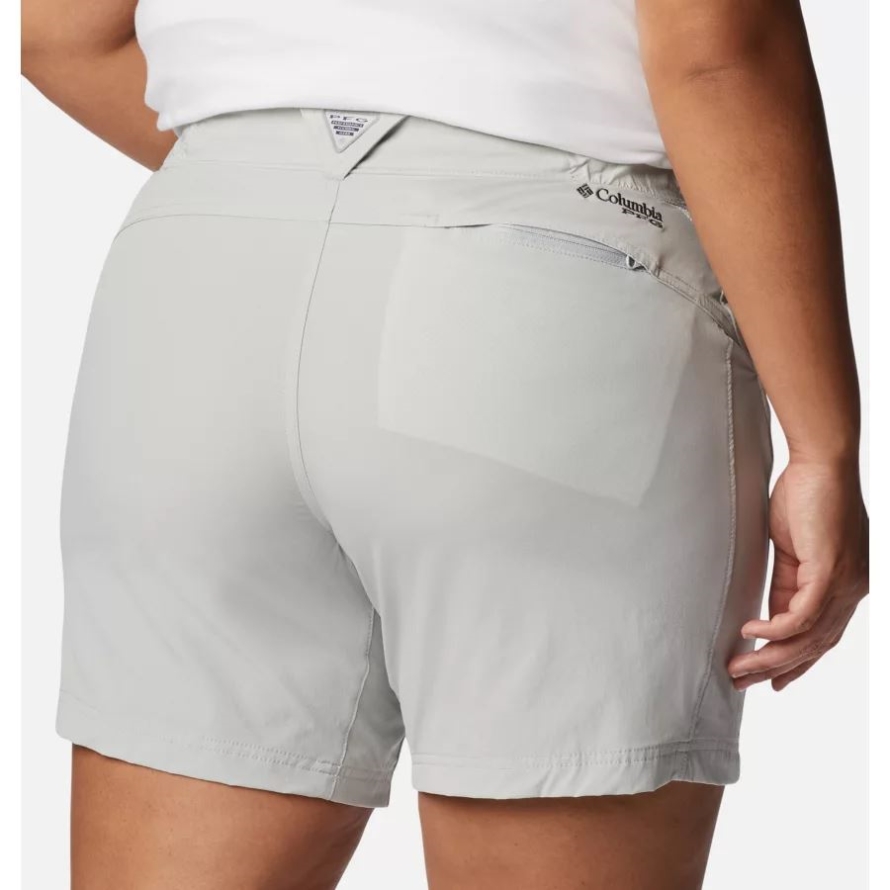 Columbia Women's PFG Coral Point III Shorts Plus Size Cool Grey