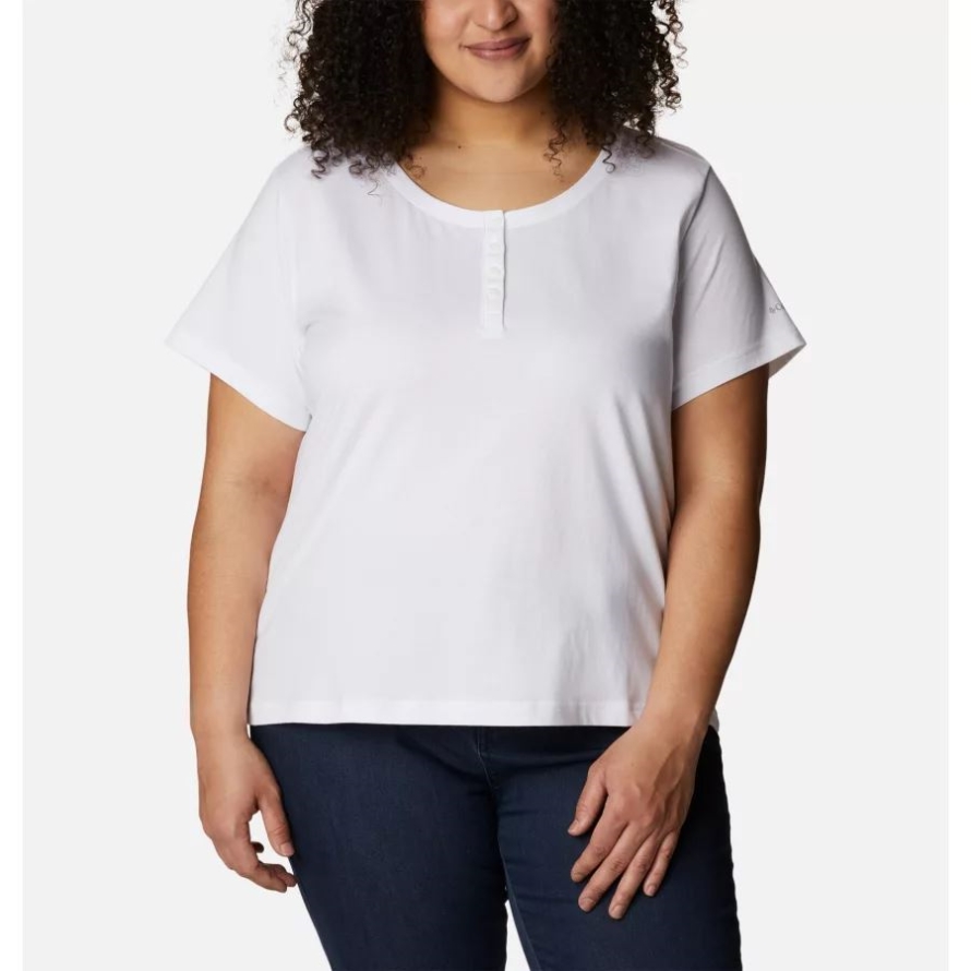 Columbia Women's Sapphire Point Henley Plus Size White