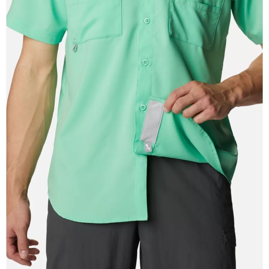 Light Jade Columbia Men's PFG Blood and Guts IV Woven Short Sleeve Shirt