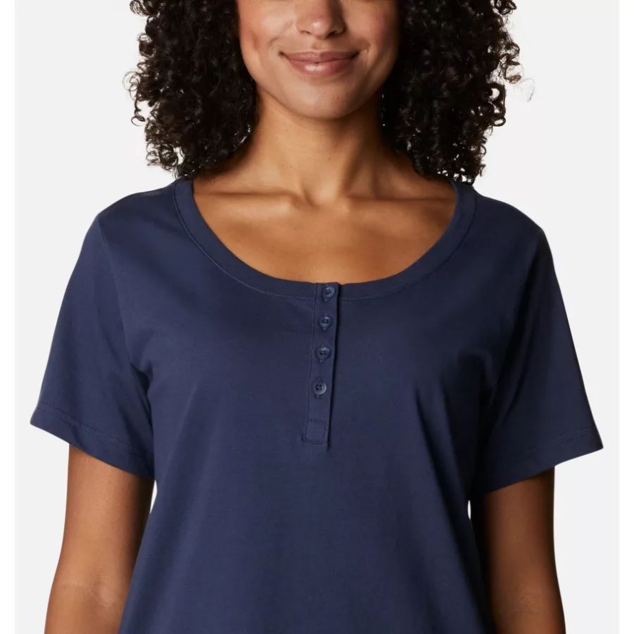 Nocturnal Women's Sapphire Point Henley Columbia