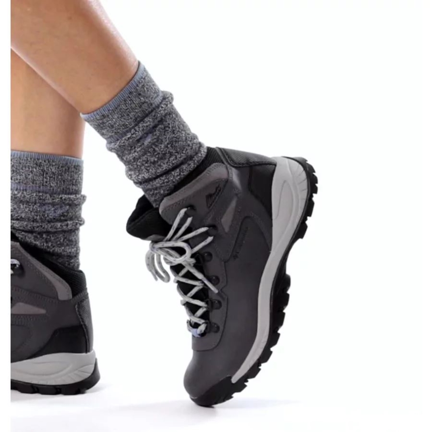 Quarry/Cool Wave Women's Newton Ridge Plus Waterproof Hiking Boot Columbia