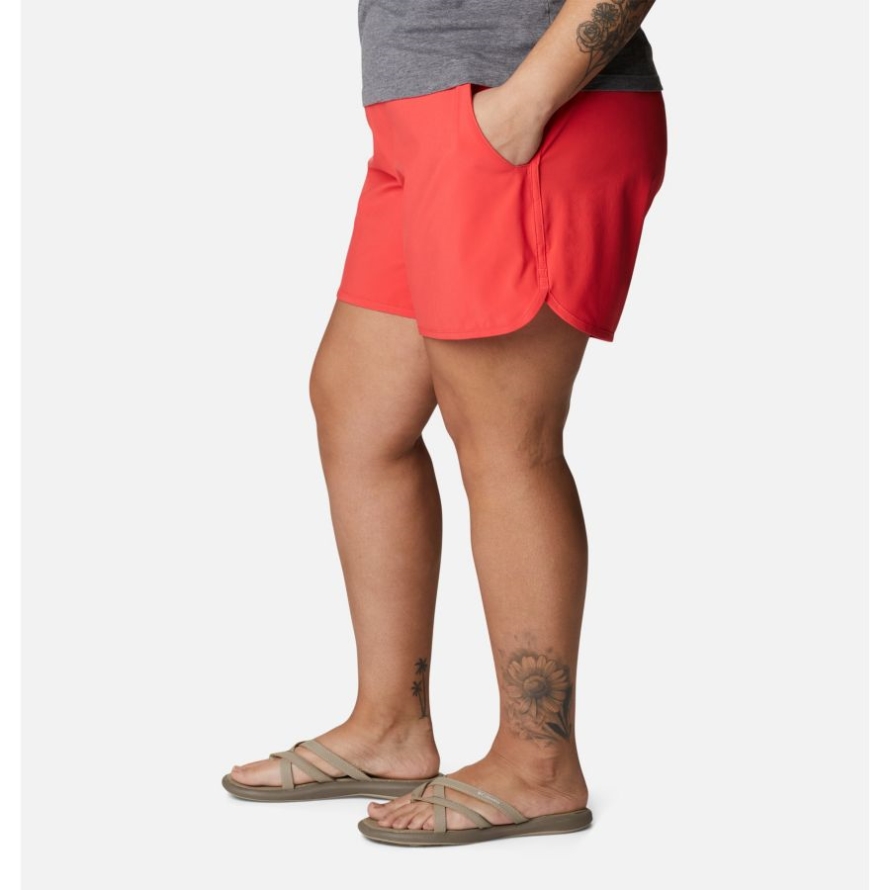 Red Hibiscus Columbia Women's Pleasant Creek Stretch Shorts Plus Size