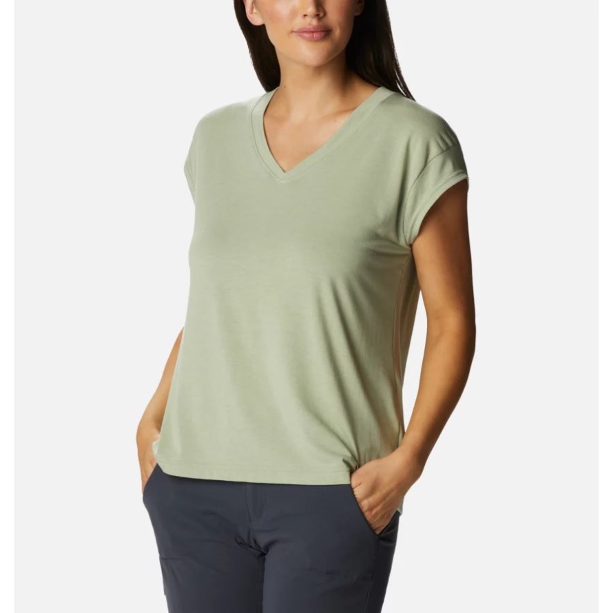 Safari Columbia Women's Boundless Beauty Tee