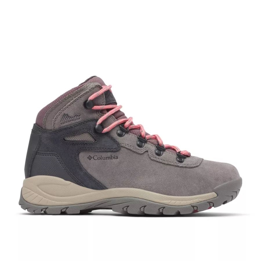 Stratus/Canyon Rose Women's Newton Ridge Plus Waterproof Amped Hiking Boot Wide Columbia