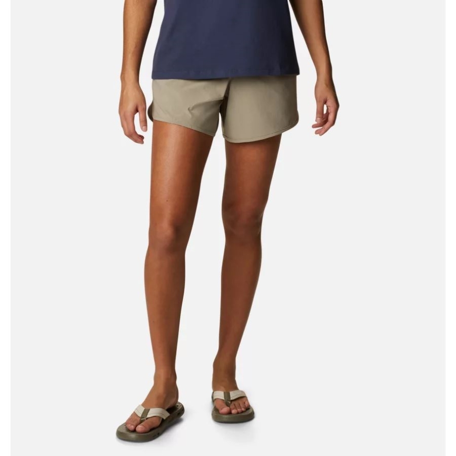 Tusk Columbia Women's Bogata Bay Stretch Shorts
