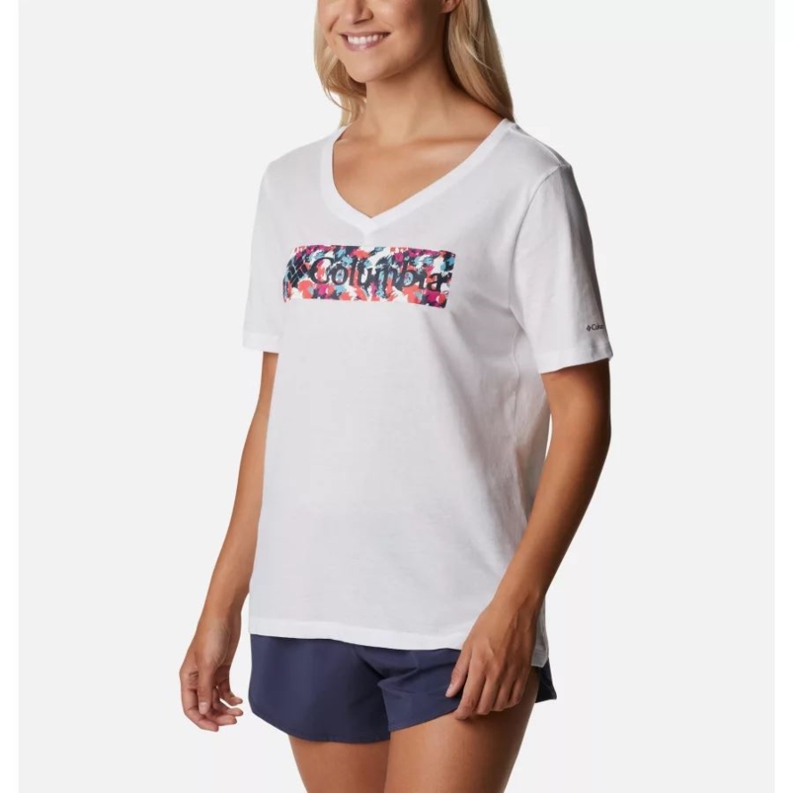 White/Typhoon Blooms Framed Women's Bluebird Day Relaxed V-Neck Shirt Columbia