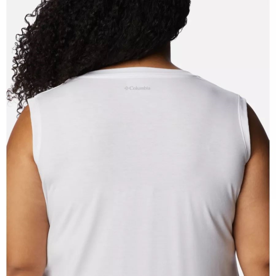 White Women's Boundless Beauty Tank Plus Size Columbia