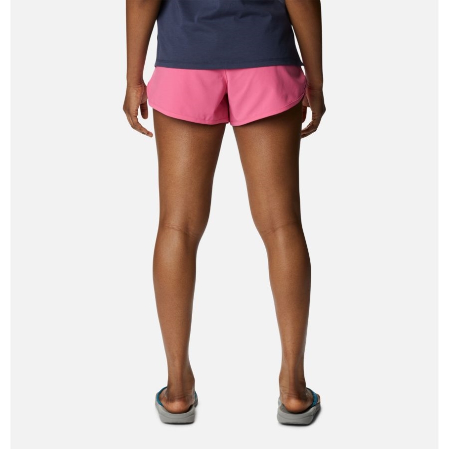 Wild Geranium Columbia Women's Bogata Bay Stretch Shorts