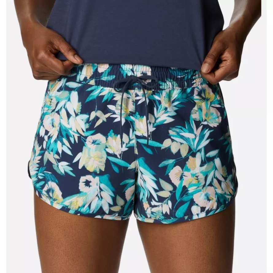 Women's Bogata Bay Stretch Printed Shorts Bright Aqua/Wisterian Columbia