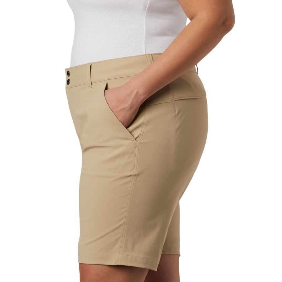 Women's Saturday Trail Long Shorts Plus Size Columbia British Tan